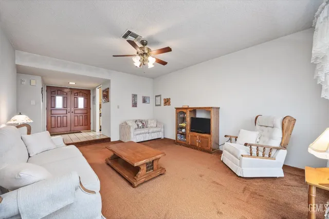 $429,900 | Undisclosed Address, Bakersfield, CA 93308