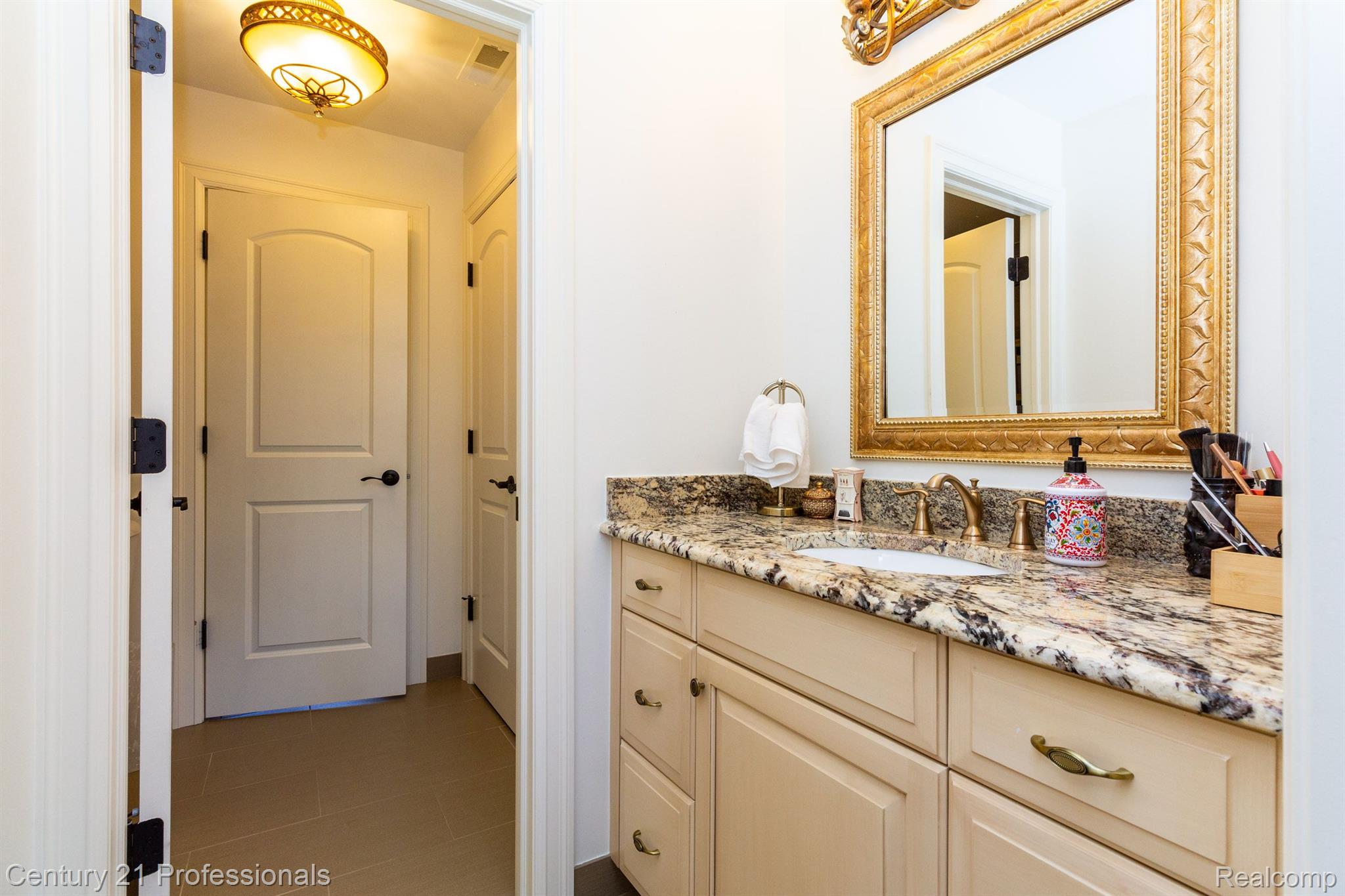54158 Deer Ridge Court Rochester, MI 48307 - Photo 56 of 81 Gallery Image 56