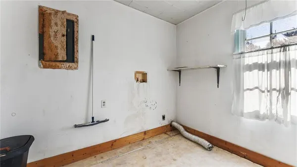 $225,000 | 6902 Blacks Bluff Road Southwest, Cave Spring, GA 30124