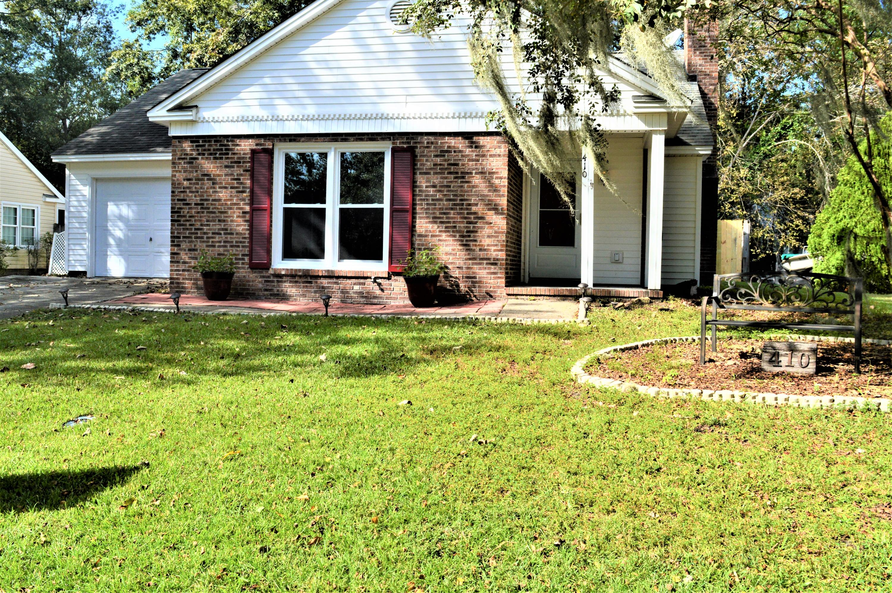 410 Hamlet Road Summerville, SC 29485 - Photo 1 of 15 DSC_0428 (3)