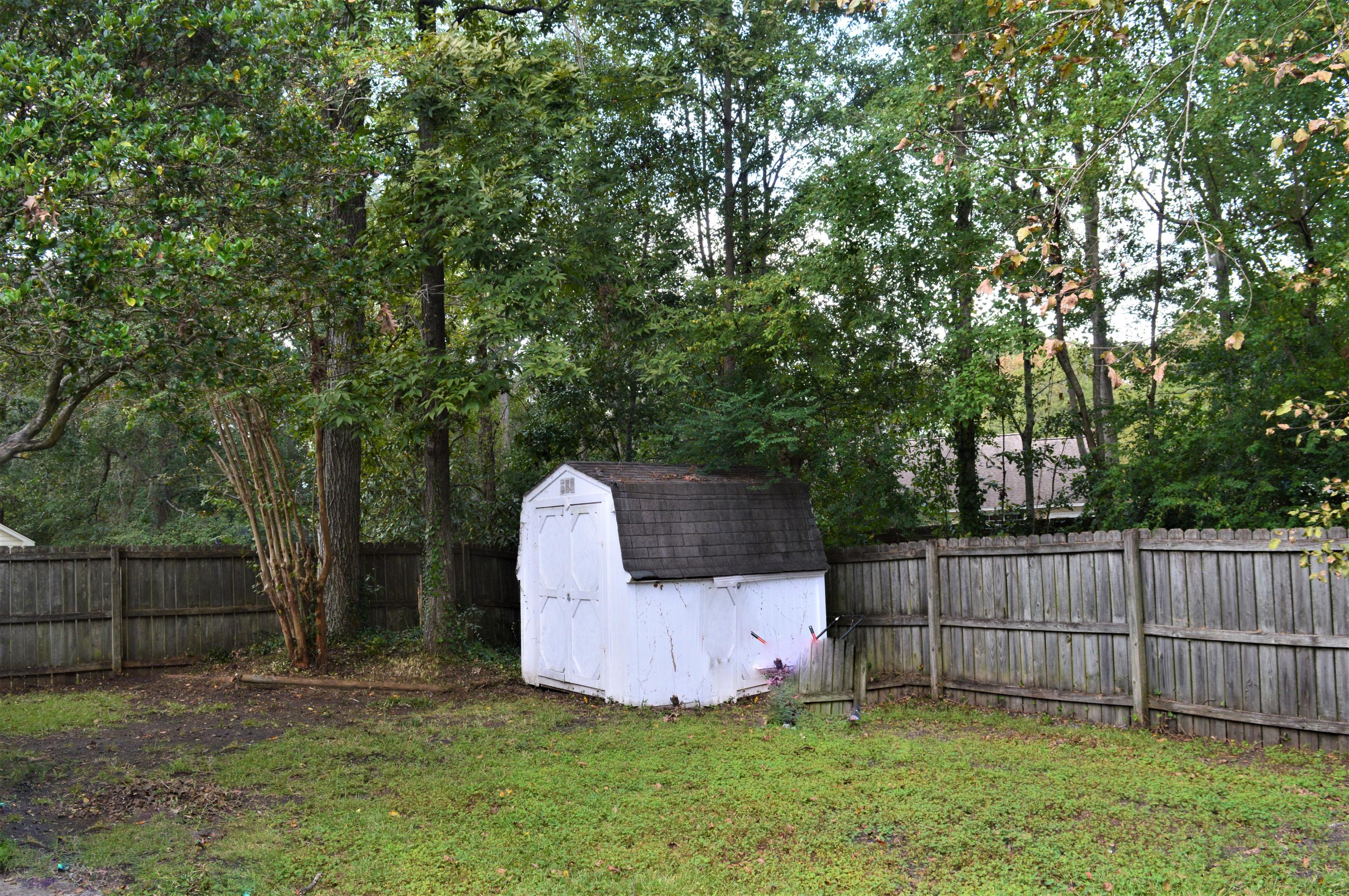 410 Hamlet Road Summerville, SC 29485 - Photo 14 of 15 DSC_0456 (2)