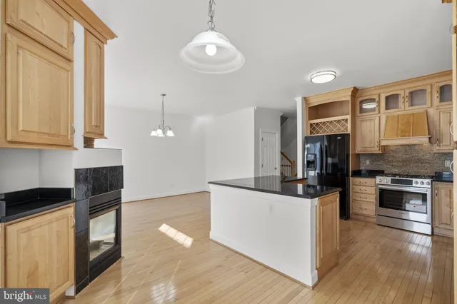 $840,000 | 10505 Captain John Smith Court, Fairfax, VA 22030