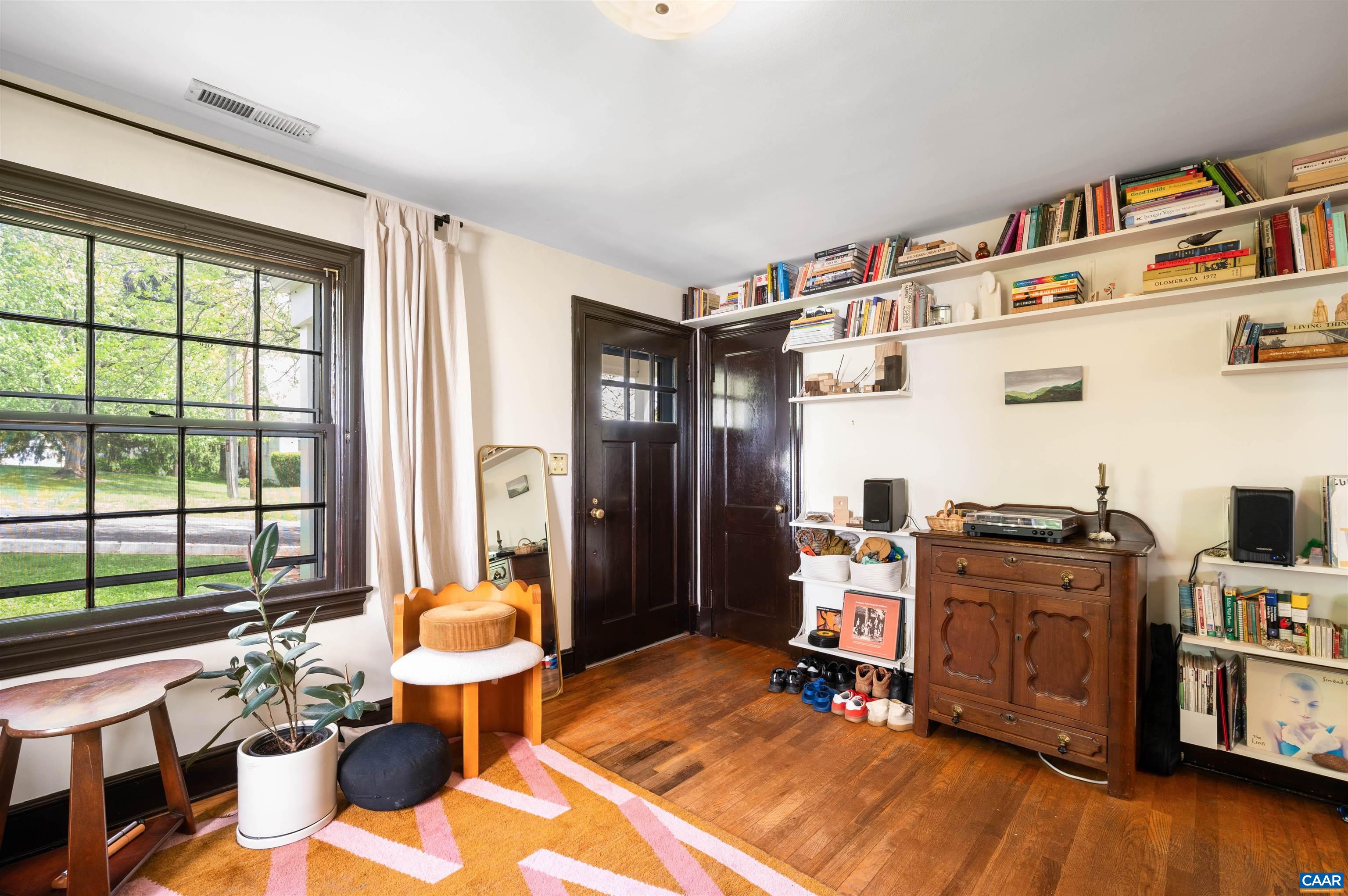 1210 Meriwether Street Charlottesville, VA 22902 - Photo 11 of 31 Gallery Image 11