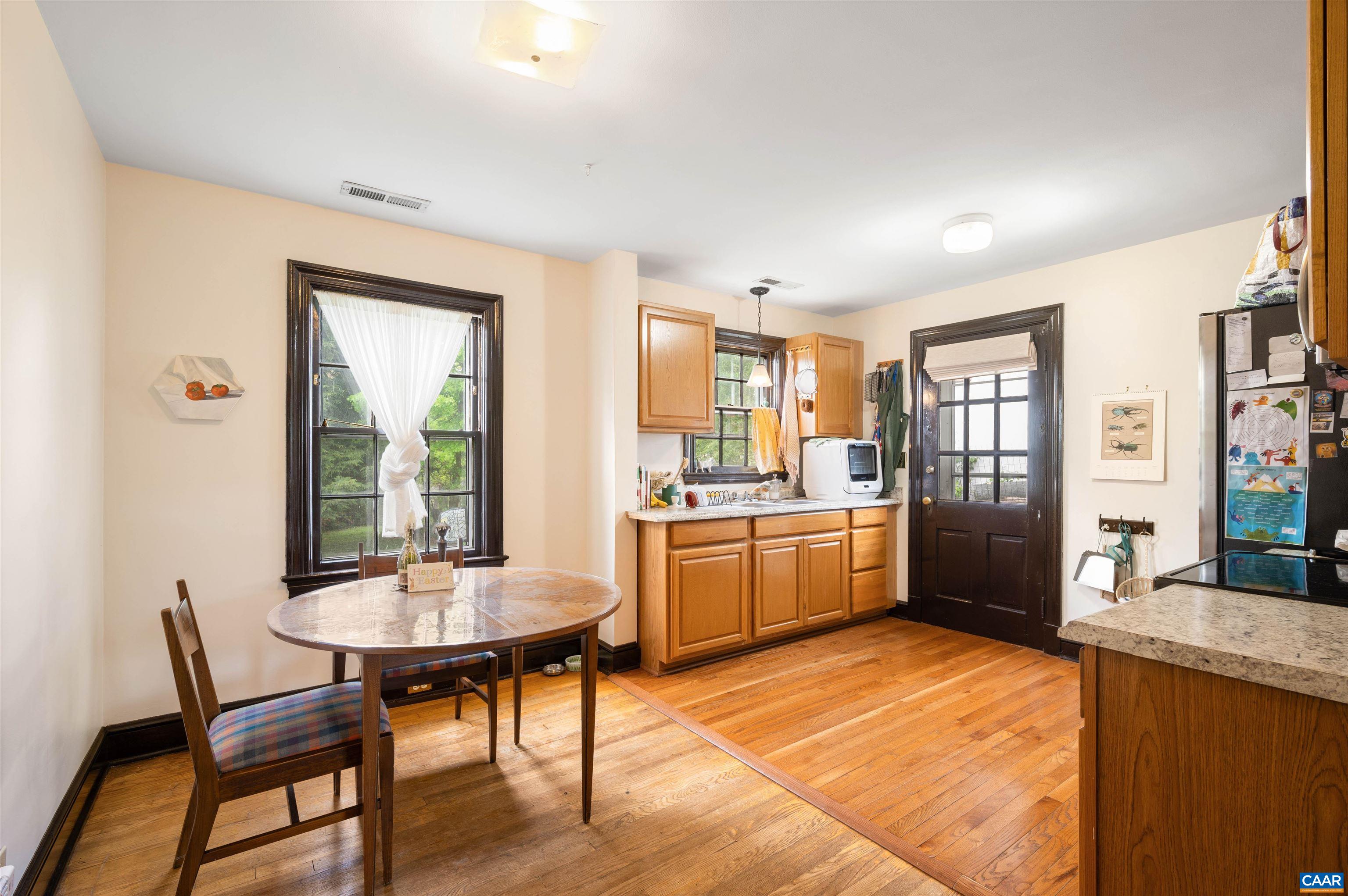 1210 Meriwether Street Charlottesville, VA 22902 - Photo 12 of 31 Gallery Image 12
