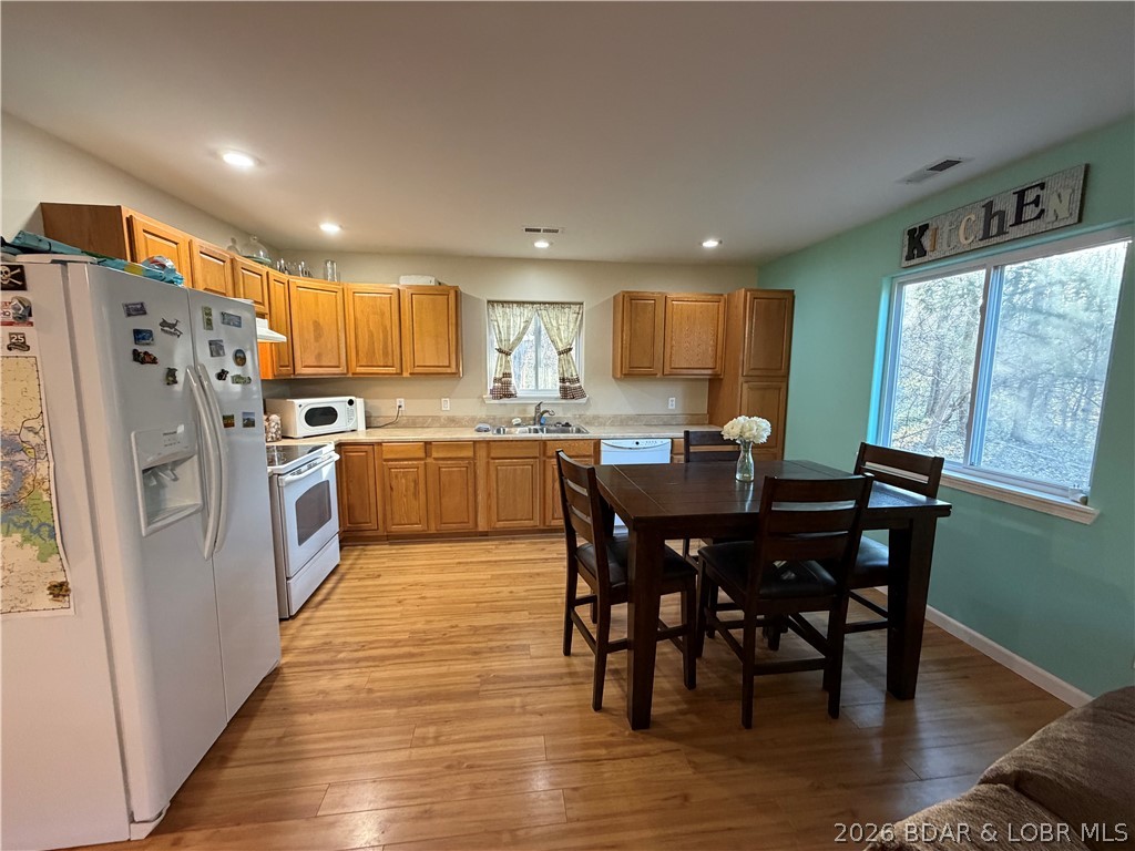 184 State Park Road Brumley, MO 65017 - Photo 49 of 100 Guest House - Kitchen
