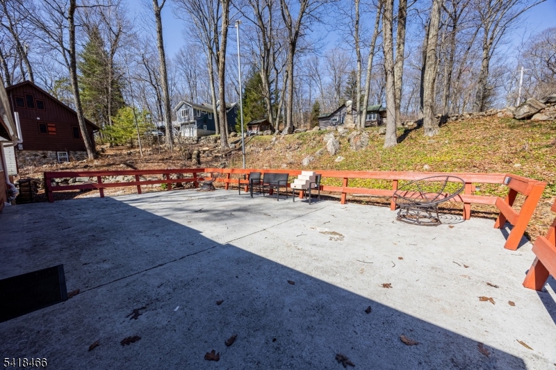 19 Amicalola Road Vernon, NJ 07422 - Photo 15 of 30