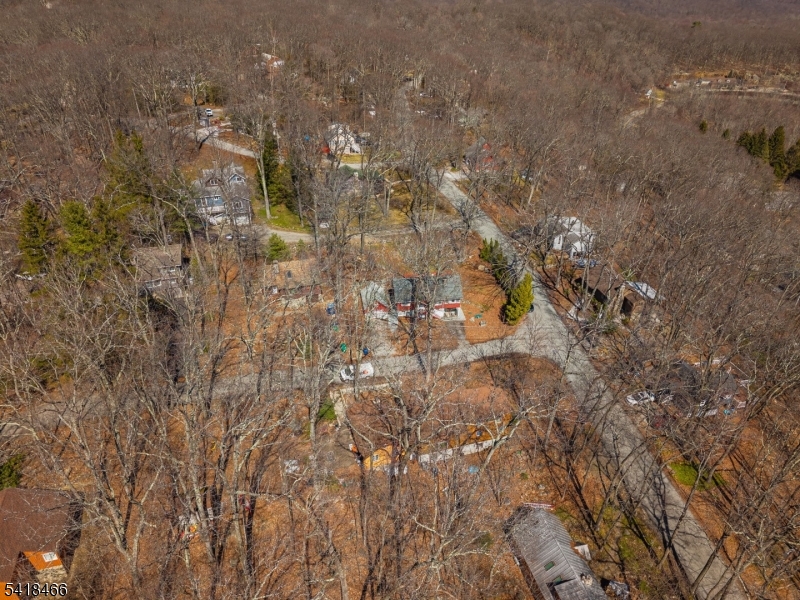 19 Amicalola Road Vernon, NJ 07422 - Photo 24 of 30