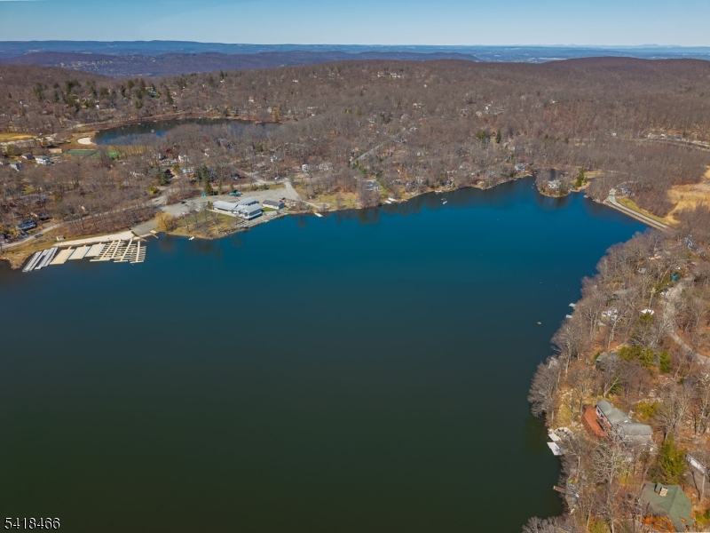 19 Amicalola Road Vernon, NJ 07422 - Photo 26 of 30