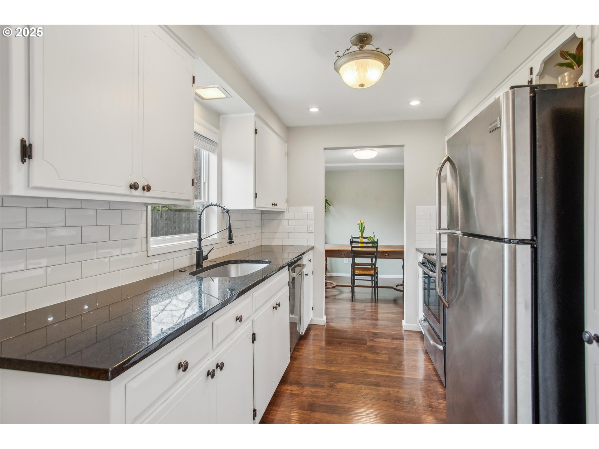13465 Southwest Aragon Street Beaverton, OR 97005 - Photo 15 of 41 Gallery Image 15