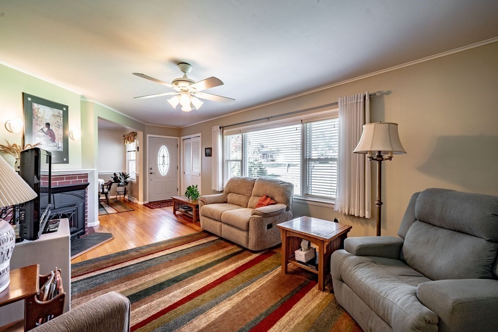 158 Barton Road Greenfield, MA 01301 - Photo 6 of 41 Gallery Image 6
