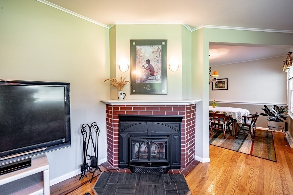 158 Barton Road Greenfield, MA 01301 - Photo 8 of 41 Gallery Image 8