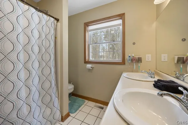 $350,000 | 248 State Route, Parish, NY 13131