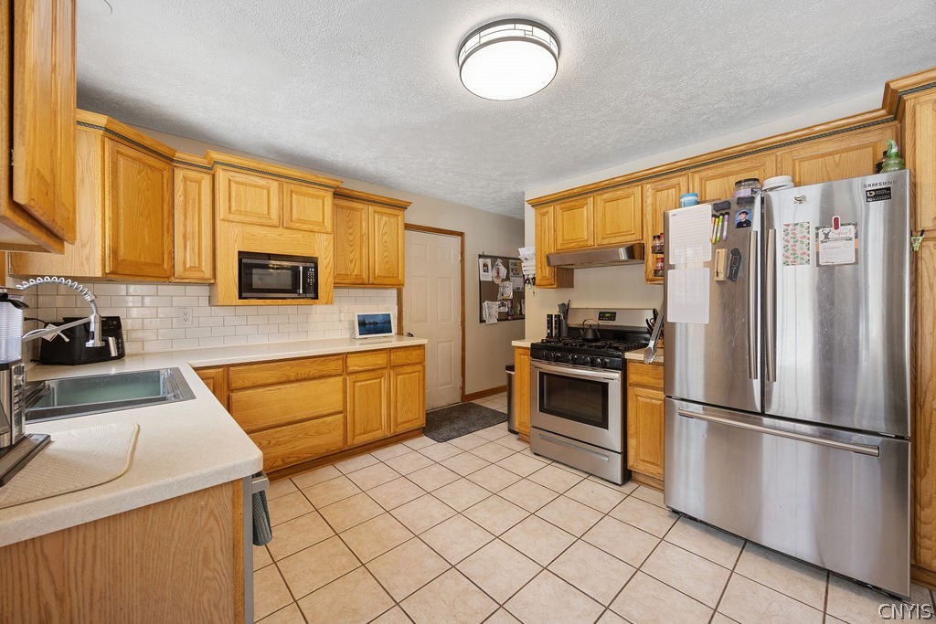 248 State Route Parish, NY 13131 - Photo 6 of 37