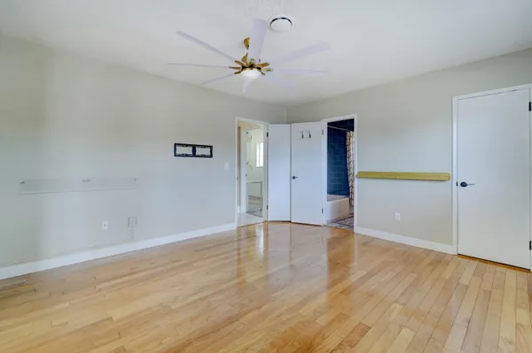 $999,999 | 270 Southeast 3rd Avenue, Pompano Beach, FL 33060