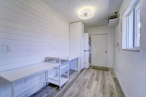 $999,999 | 270 Southeast 3rd Avenue, Pompano Beach, FL 33060