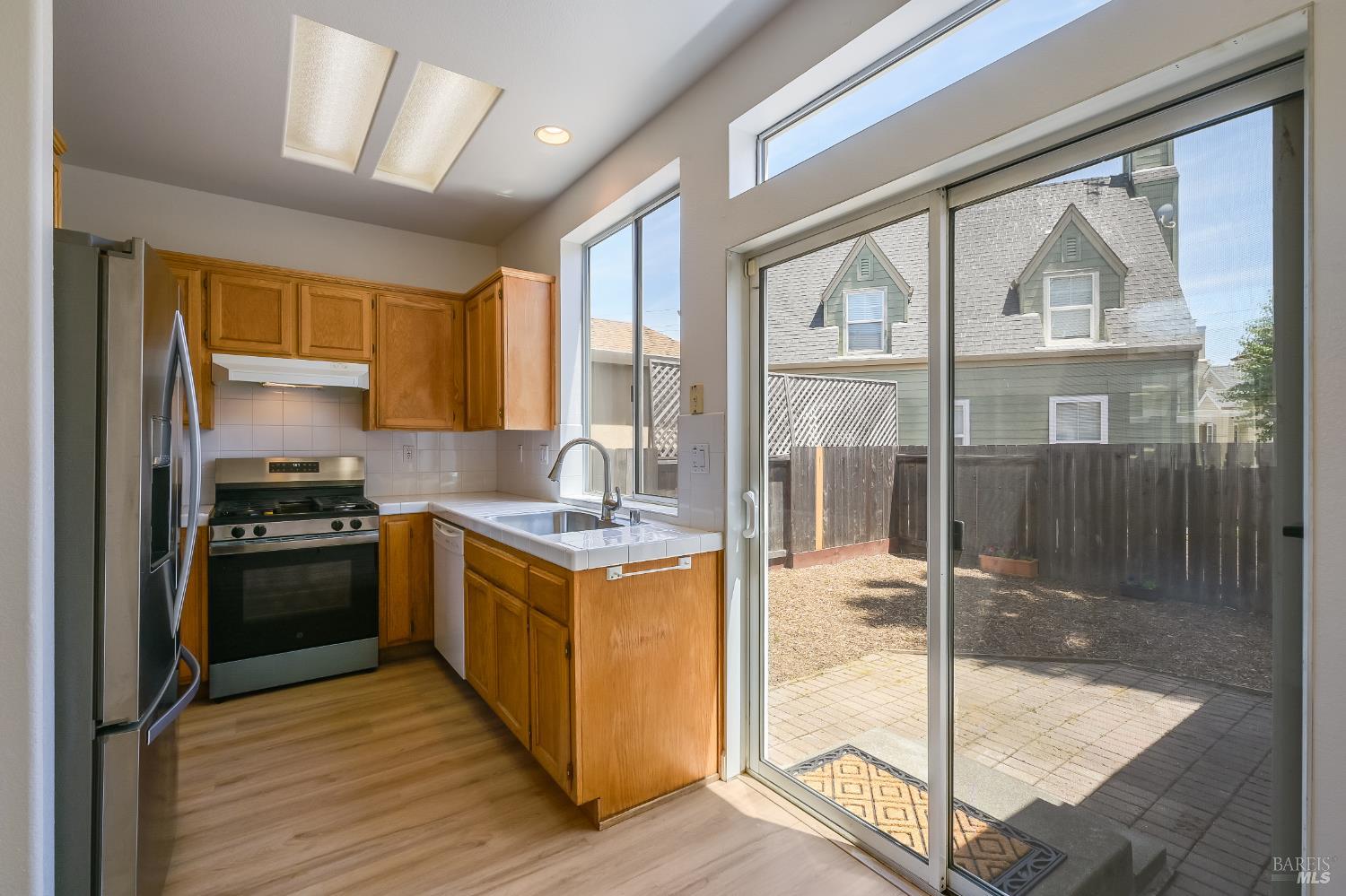 2390 Battersea Street Santa Rosa, CA 95403 - Photo 8 of 22