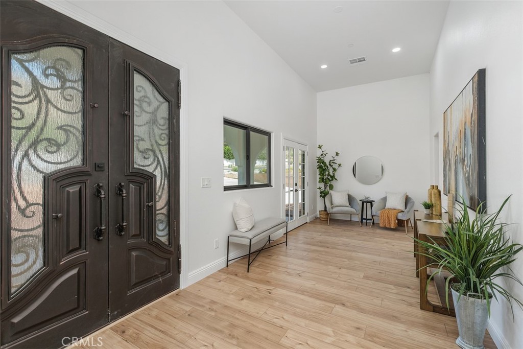4477-4479 Gilchrist Drive Riverside, CA 92505 - Photo 4 of 33