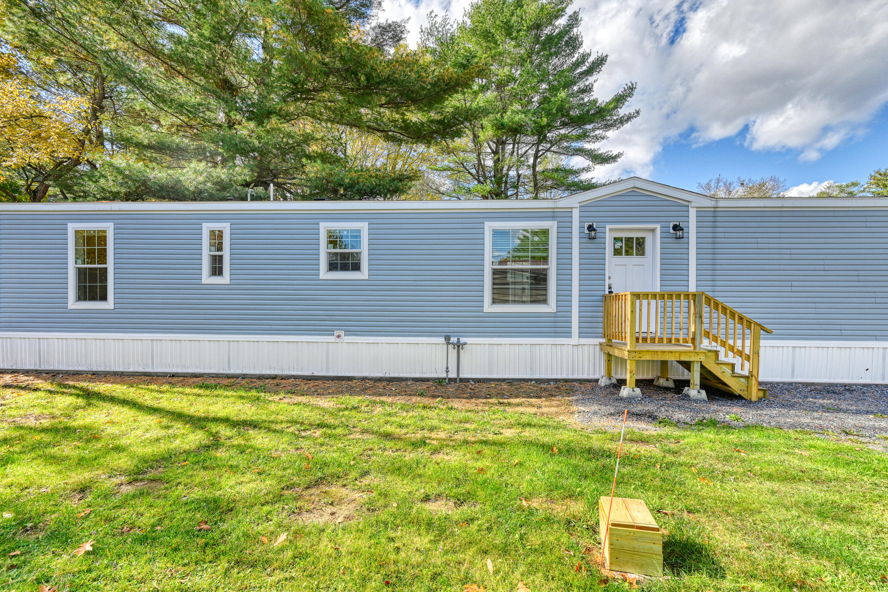 8 Victoria Drive Waterville, ME 04901 - Photo 1 of 15 8 Victoria