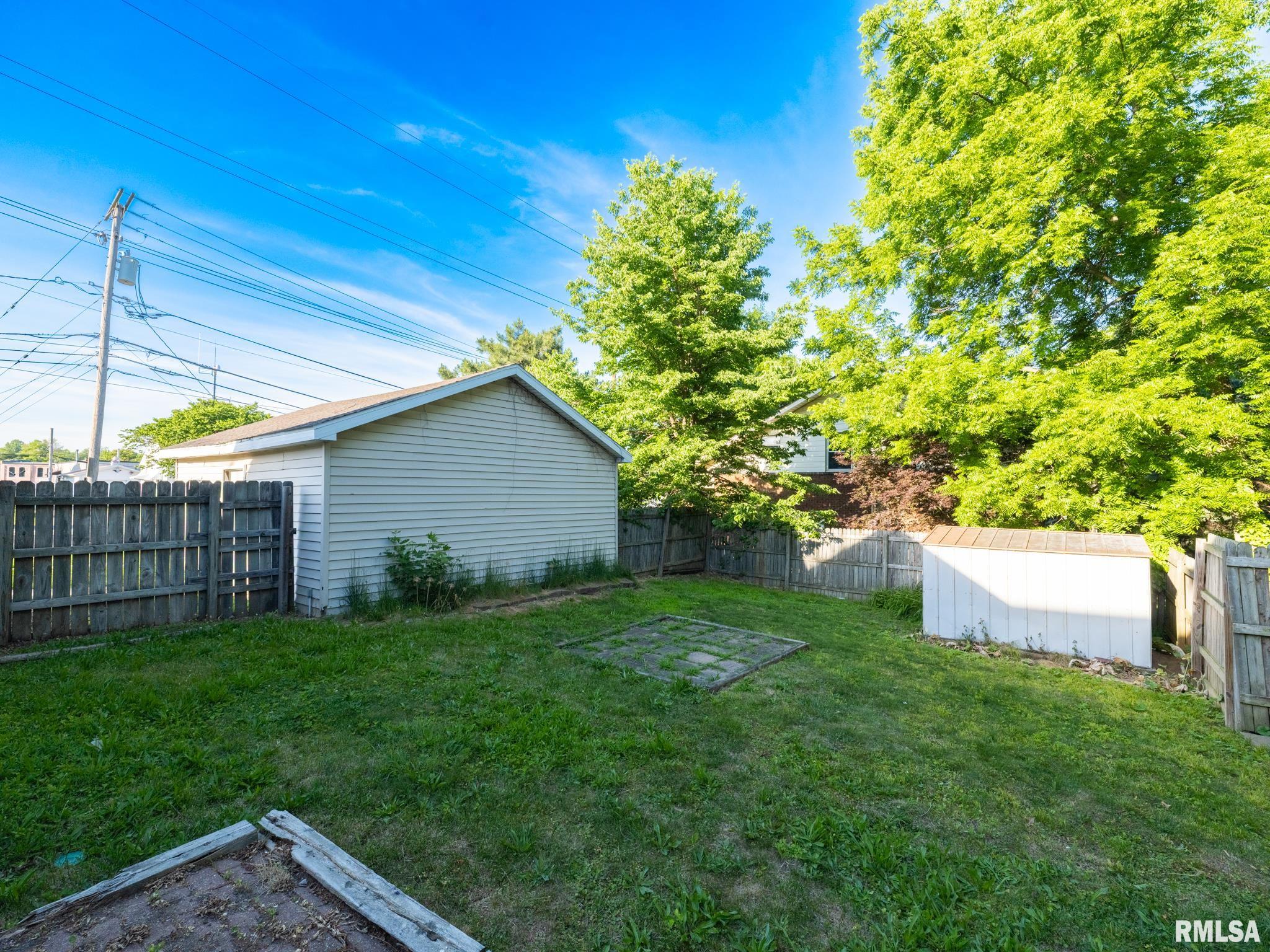 4236 North Prospect Road Peoria, IL 61603 - Photo 39 of 47