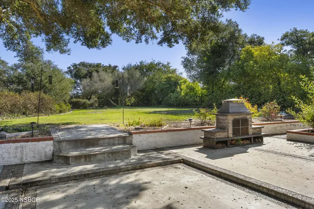 $1,899,000 | 5750 Robin Court, Santa Maria, CA 93455