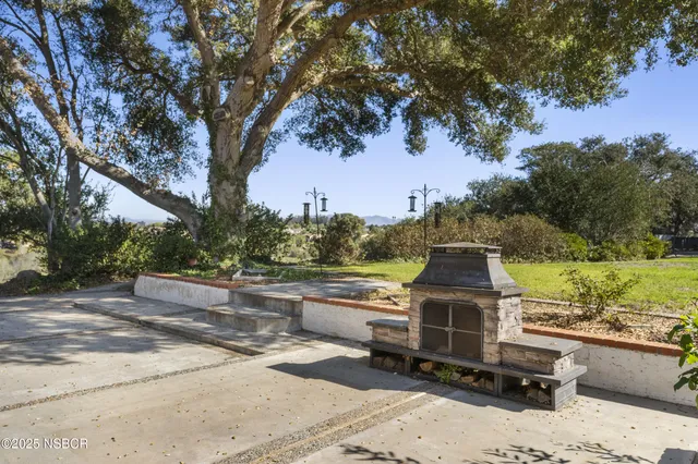 $1,899,000 | 5750 Robin Court, Santa Maria, CA 93455