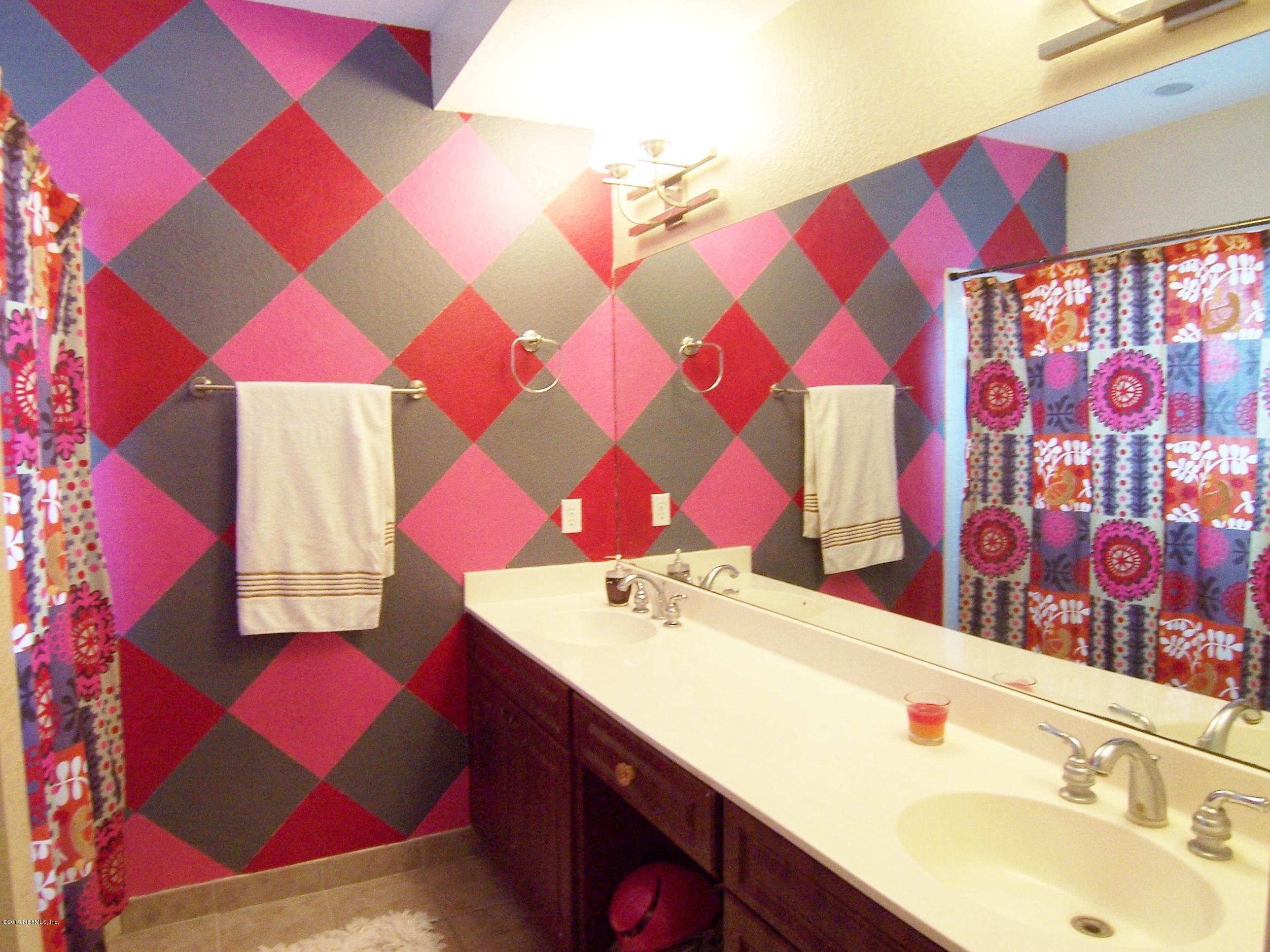 9745 Touchton Road, Unit 930 Jacksonville, FL 32246 - Photo 15 of 27 Master Bathroom