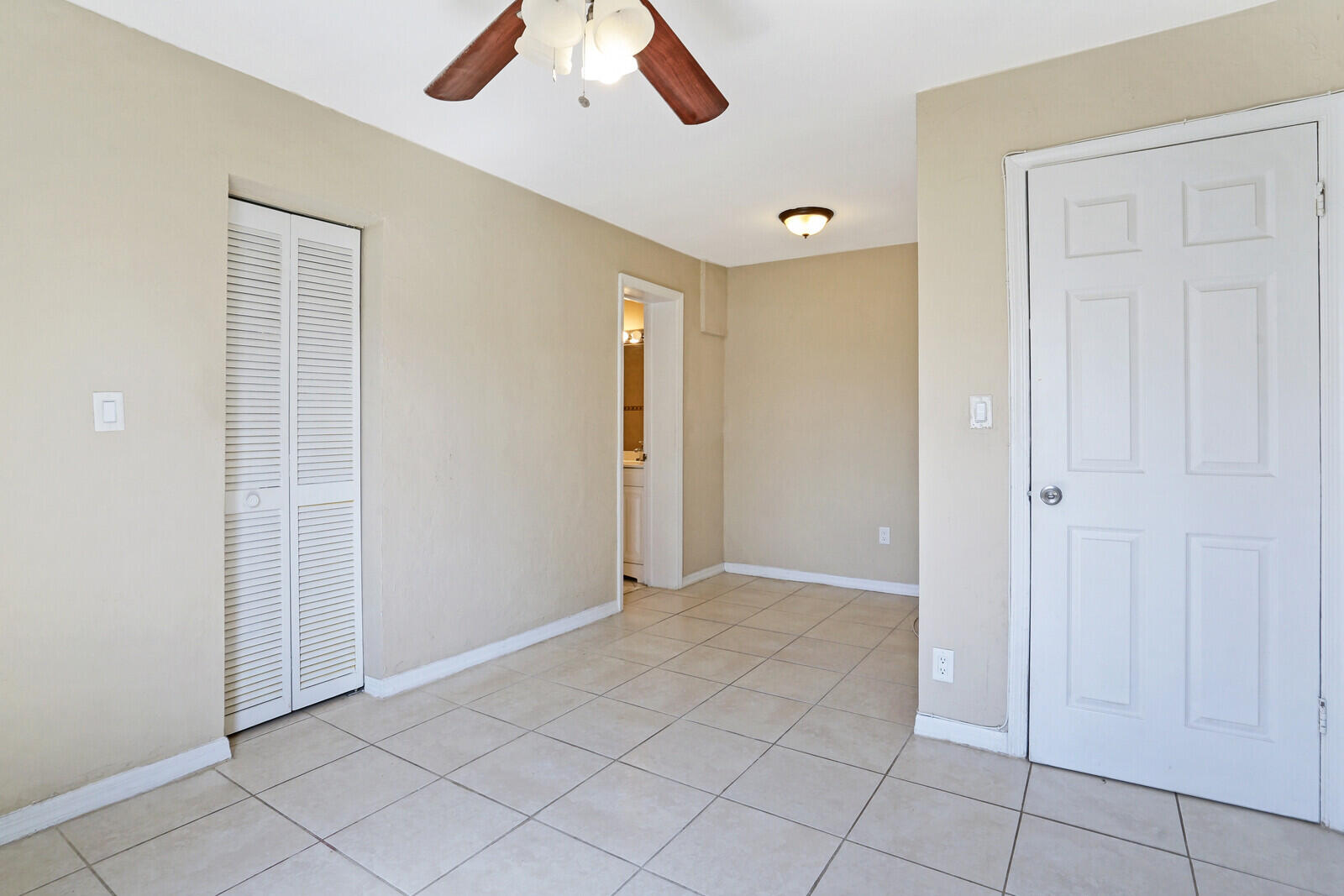 937 South Ridge Street Lake Worth Beach, FL 33460 - Photo 16 of 29 Bedroom