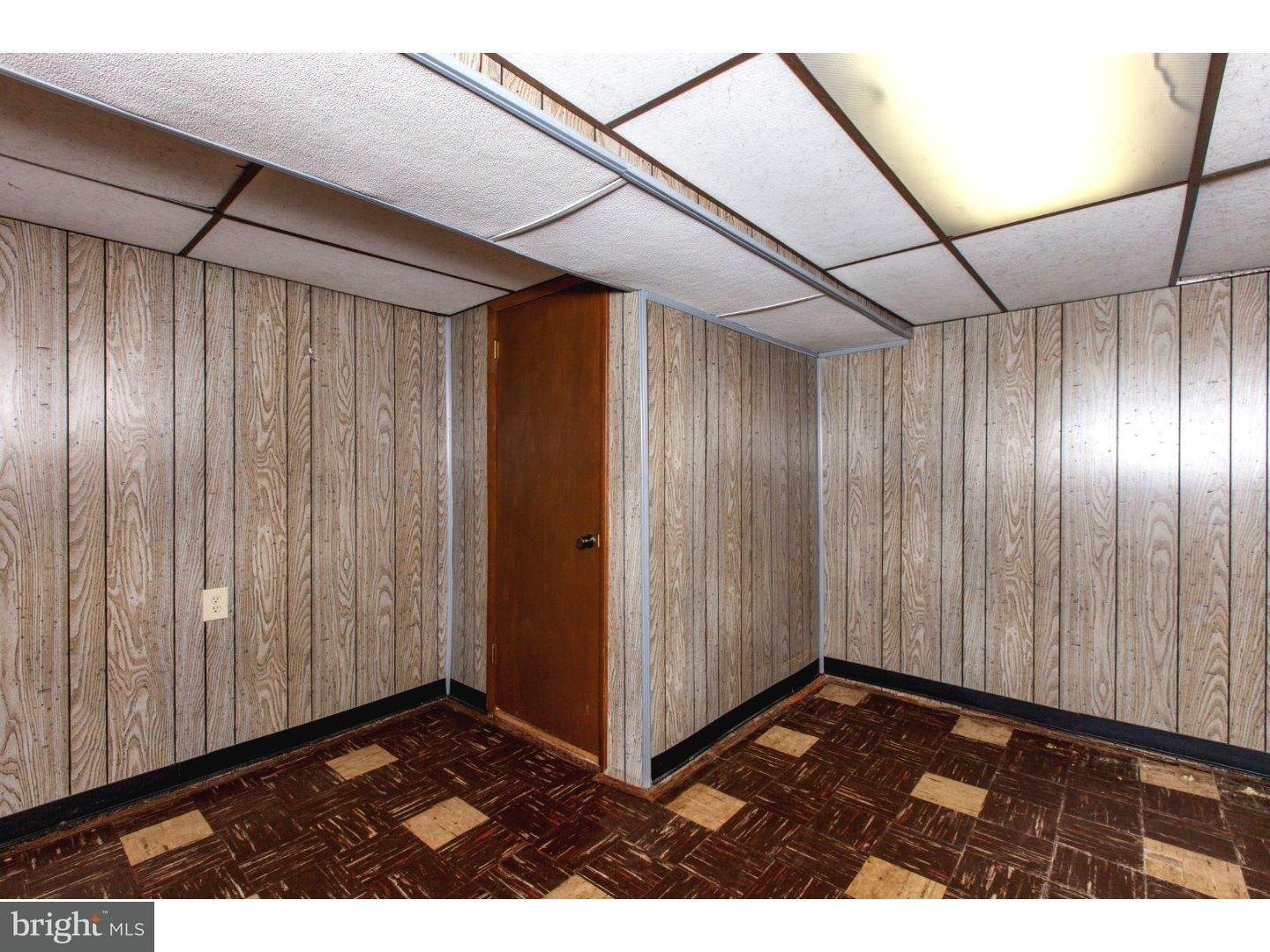 950 Crest Lane Springfield, PA 19064 - Photo 18 of 24 Office / Study
