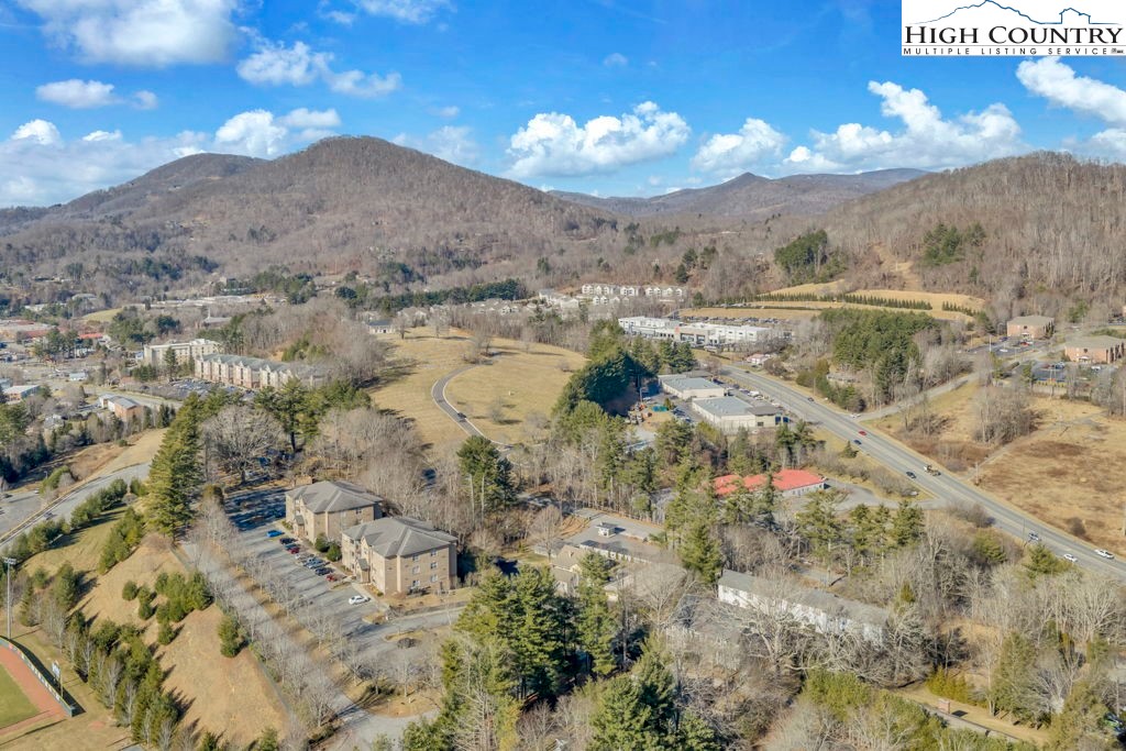 188 Cecil Miller Road, Unit 103 Boone, NC 28607 - Photo 39 of 40