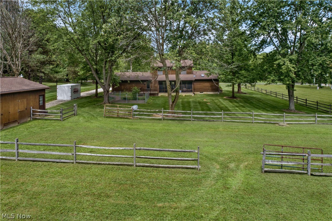 3552 Spring Valley Road Akron, OH 44333 - Photo 28 of 35