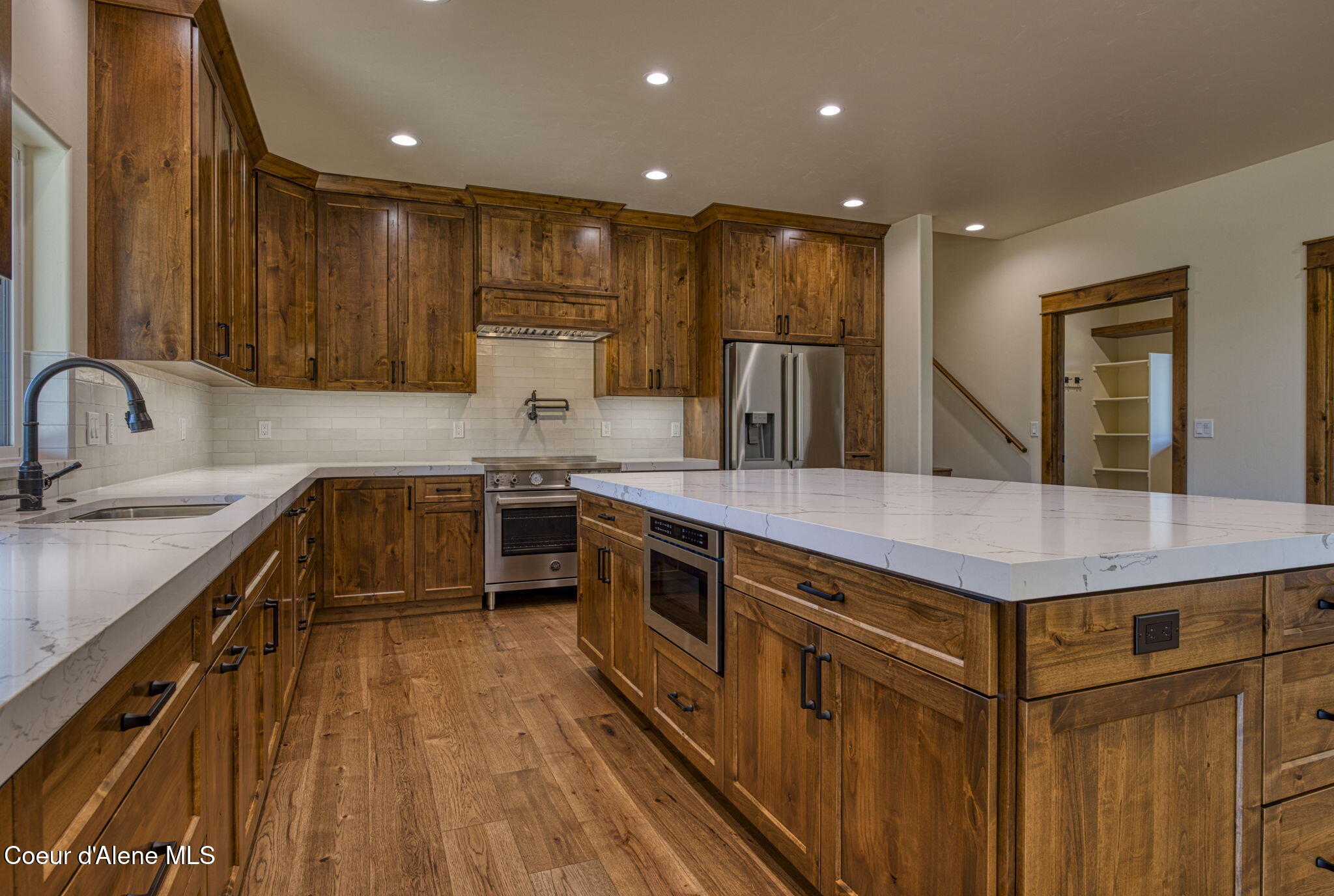 4450 Dufort Road Sagle, ID 83860 - Photo 16 of 81 Kitchen