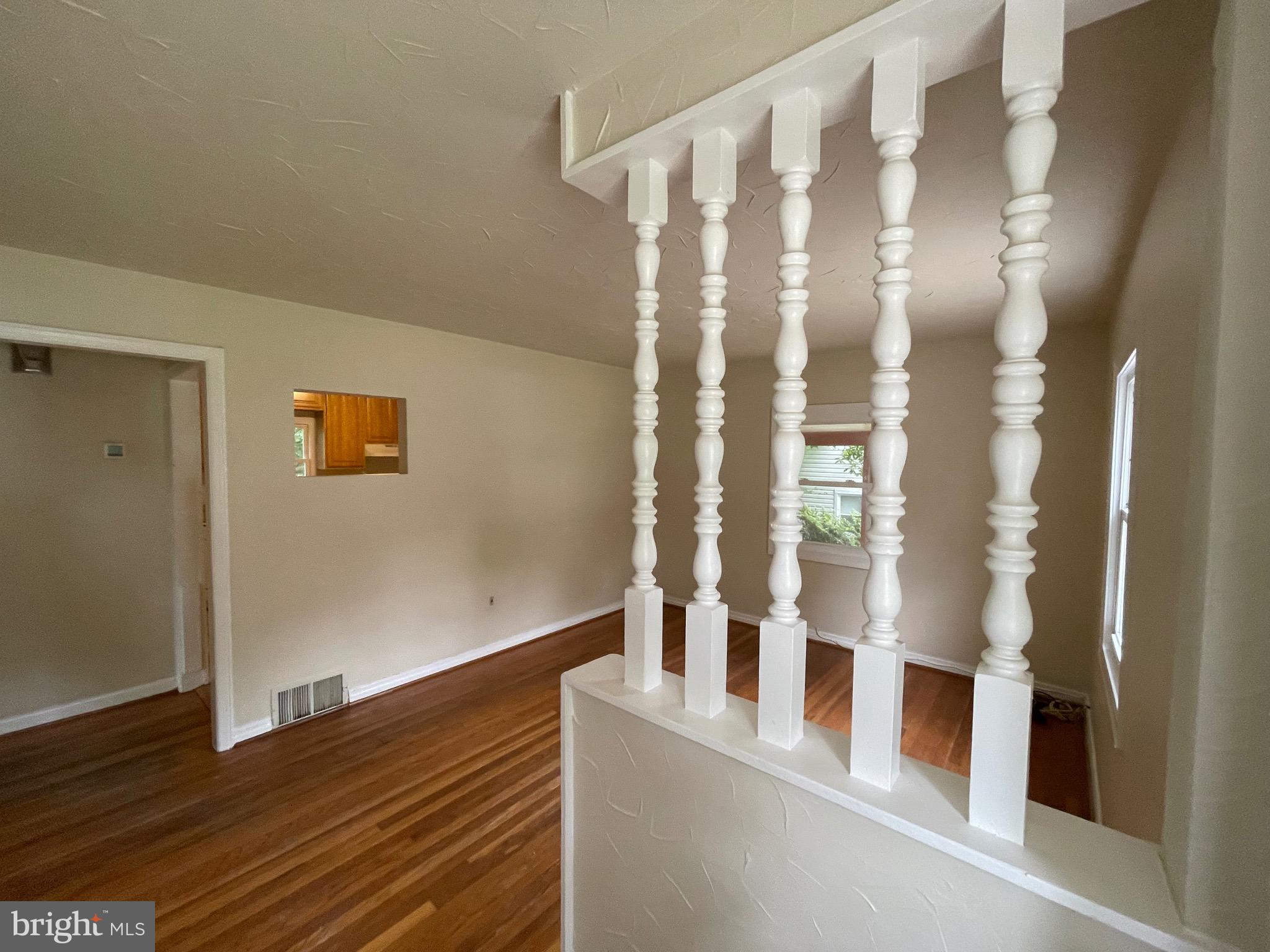 11700 Goodloe Road Silver Spring, MD 20906 - Photo 3 of 22