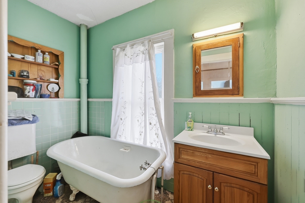 84 Middlefield Road Chester, MA 01011 - Photo 21 of 36 Gallery Image 21
