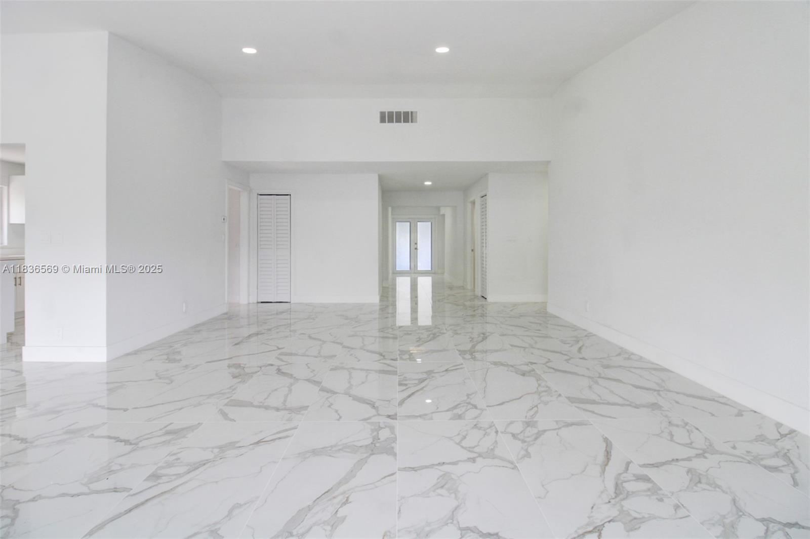 4808 Mango Drive Tamarac, FL 33319 - Photo 24 of 36