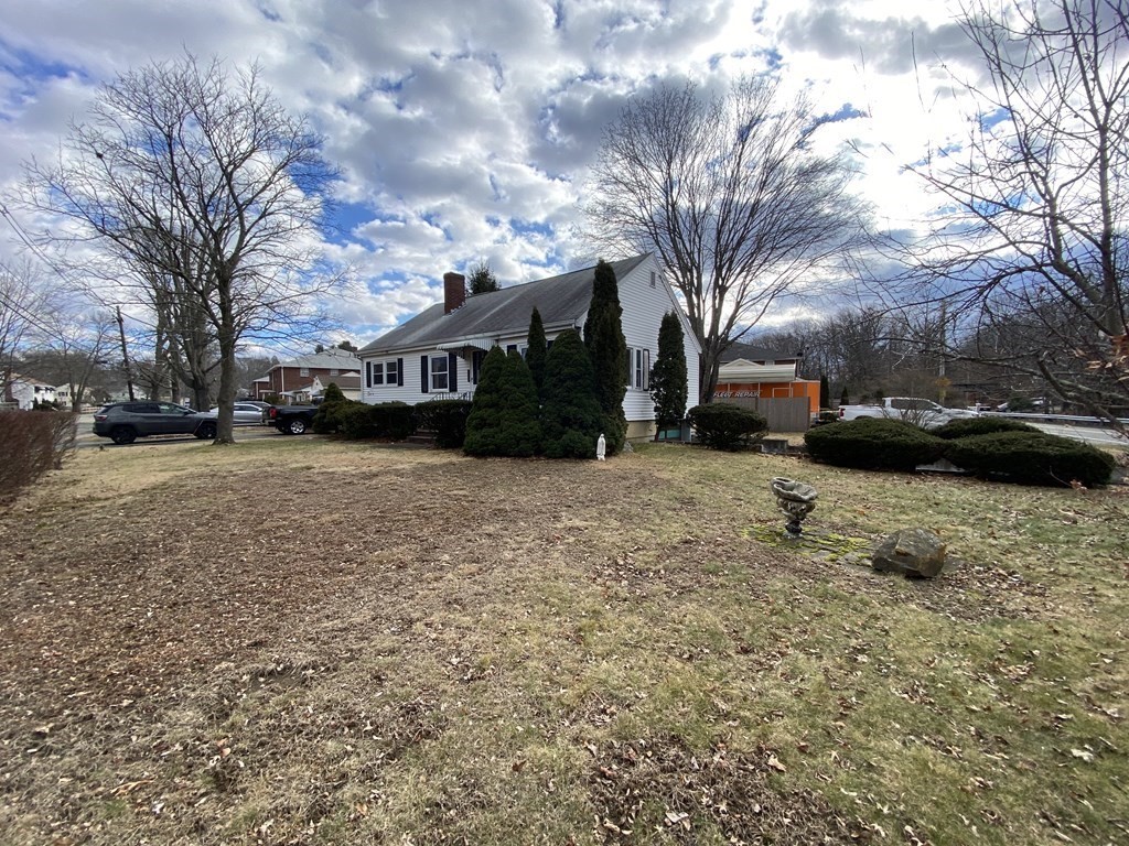 516 Sherman Street Canton, MA 02021 - Photo 3 of 13 Gallery Image 3