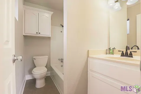 $172,500 | 30678 Anderson Drive, Denham Springs, LA 70726