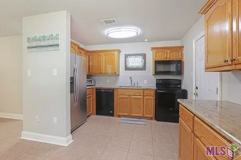 $172,500 | 30678 Anderson Drive, Denham Springs, LA 70726