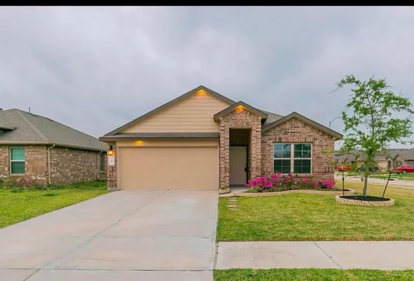 $275,000 | 502 Poppy Field Court, Rosharon, TX 77583