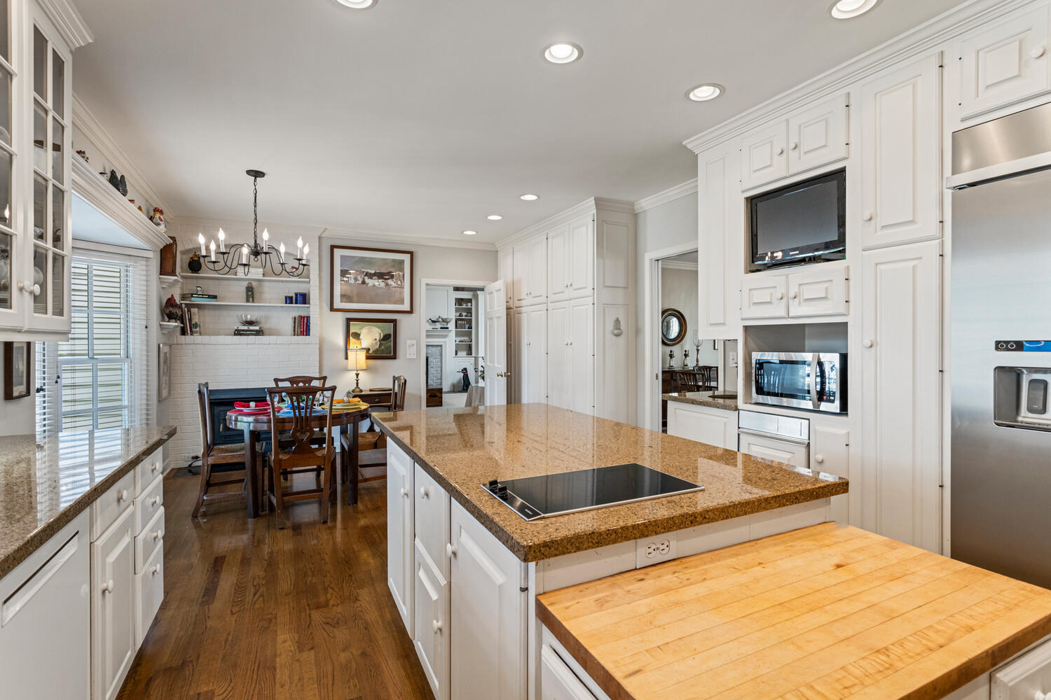 1106 Country Lane Champaign, IL 61821 - Photo 29 of 80 Gallery Image 29
