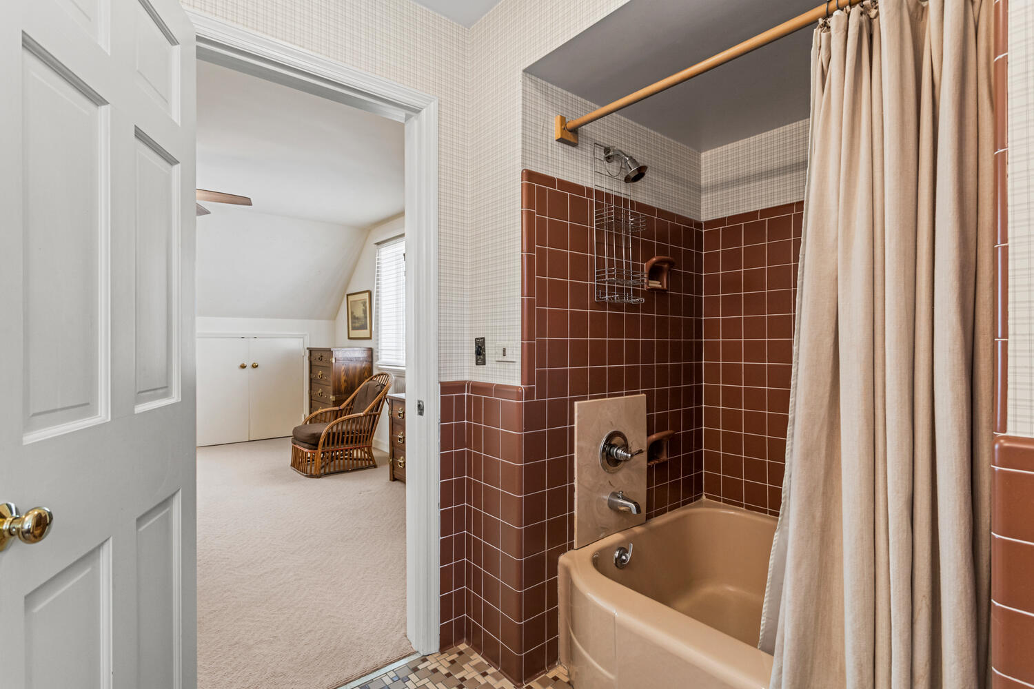 1106 Country Lane Champaign, IL 61821 - Photo 68 of 80 Gallery Image 68