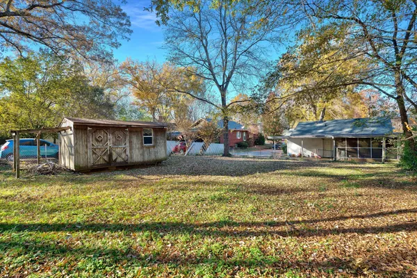 $169,900 | 311 Edgewood Street, Paris, TN 38242