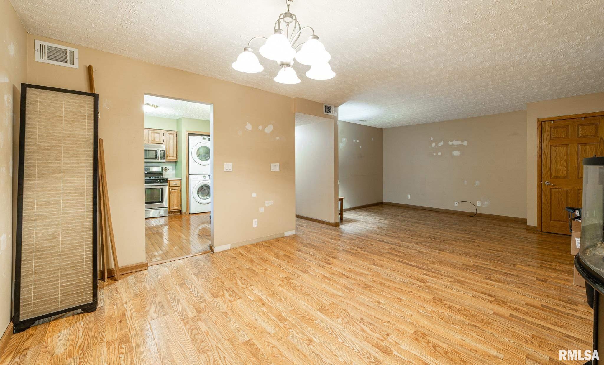 2900 Taylor Avenue, Unit 7 Springfield, IL 62703 - Photo 3 of 12 Gallery Image 3