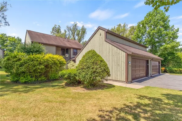 $205,000 | 598 Village Boulevard North, Van Buren, NY 13027