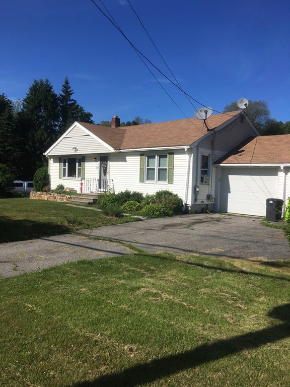 104 Worcester Road Webster, MA 01570 - Photo 1 of 6 Gallery Image 1