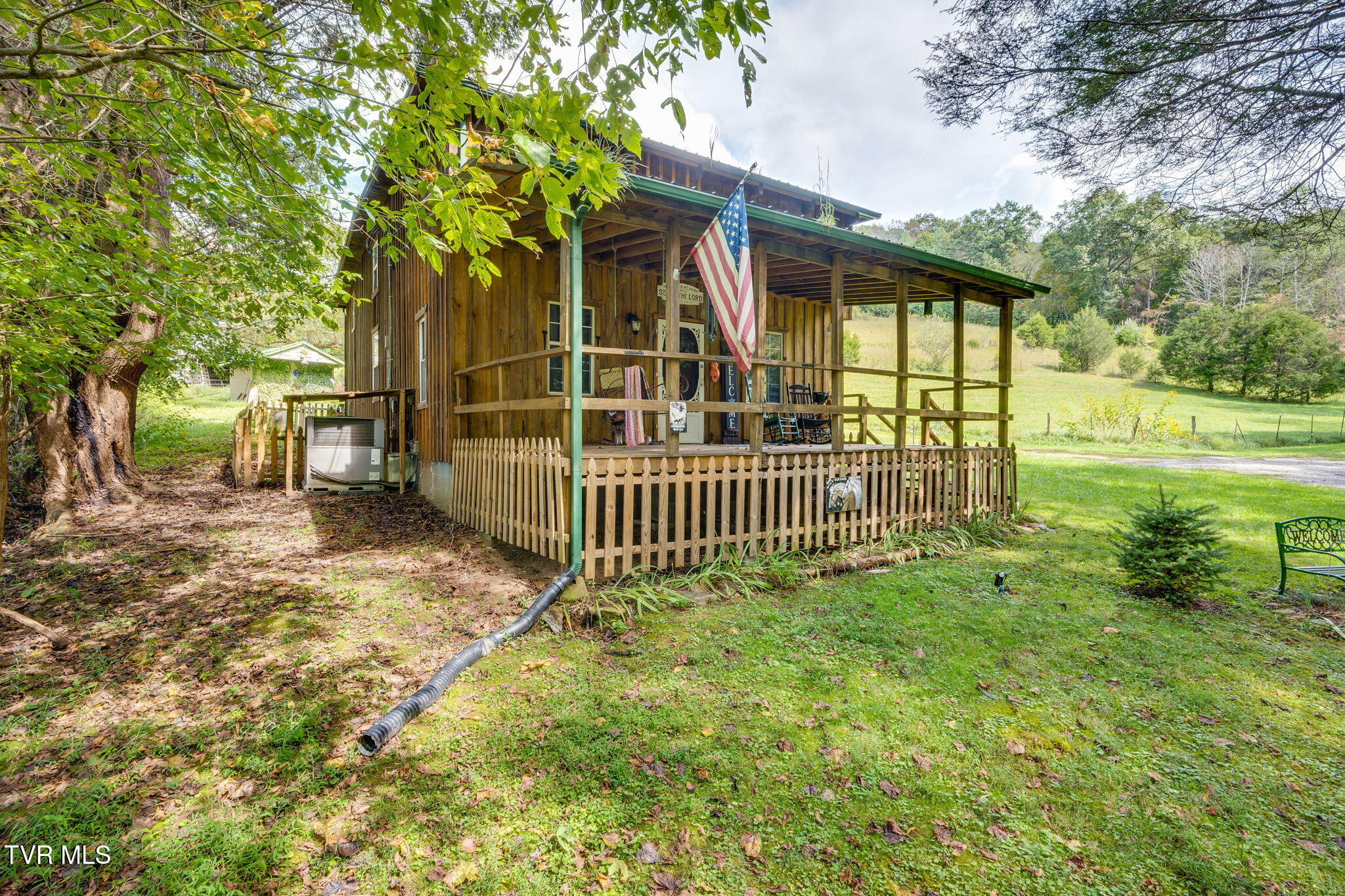 205 Helton Hollow Road Eidson, TN 37731 - Photo 2 of 41 2h