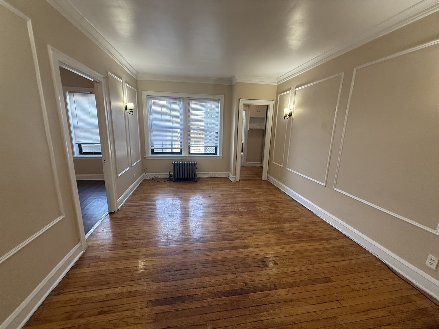 2801 North Keating Avenue, Unit 206 Chicago, IL 60641 - Photo 2 of 9