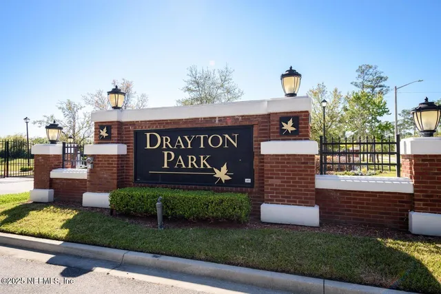 a view of outdoor space yard and front view of a house