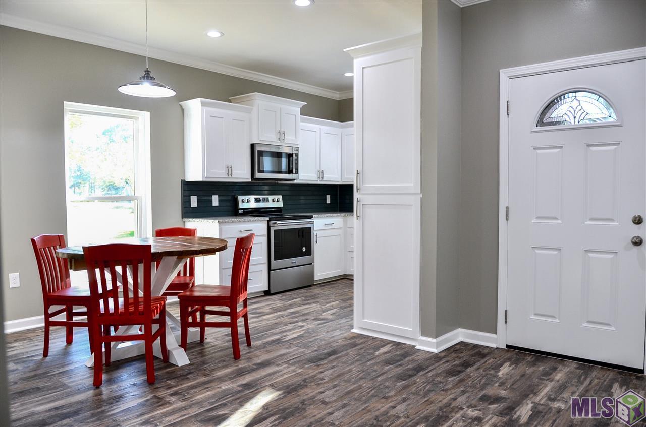36730 Reinninger Road Denham Springs, LA 70706 - Photo 3 of 9