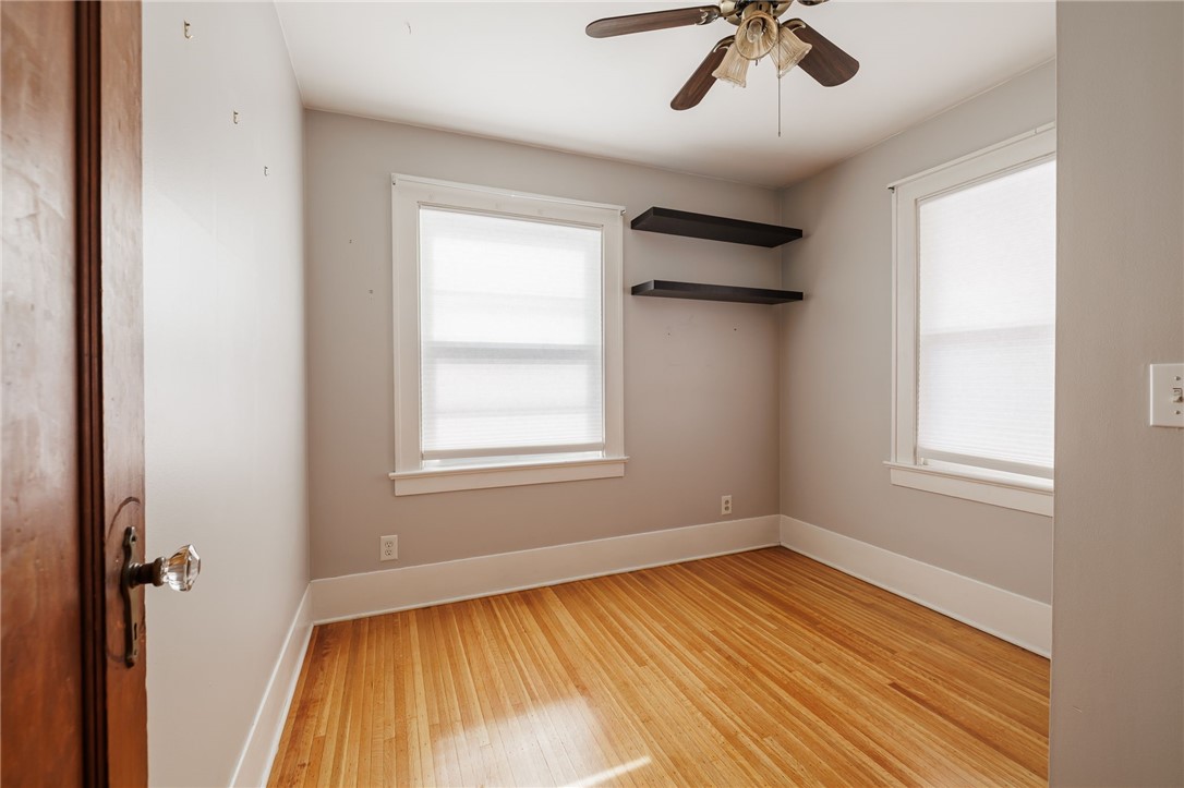 252 Brockley Road Irondequoit, NY 14609 - Photo 14 of 30