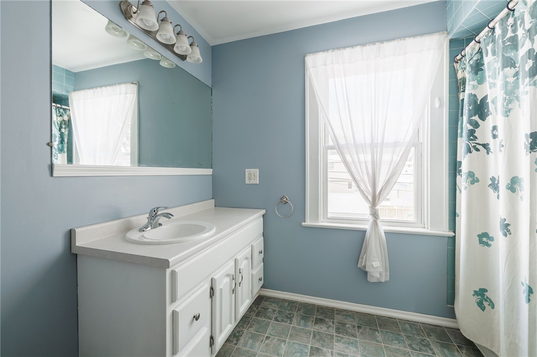 252 Brockley Road Irondequoit, NY 14609 - Photo 20 of 30